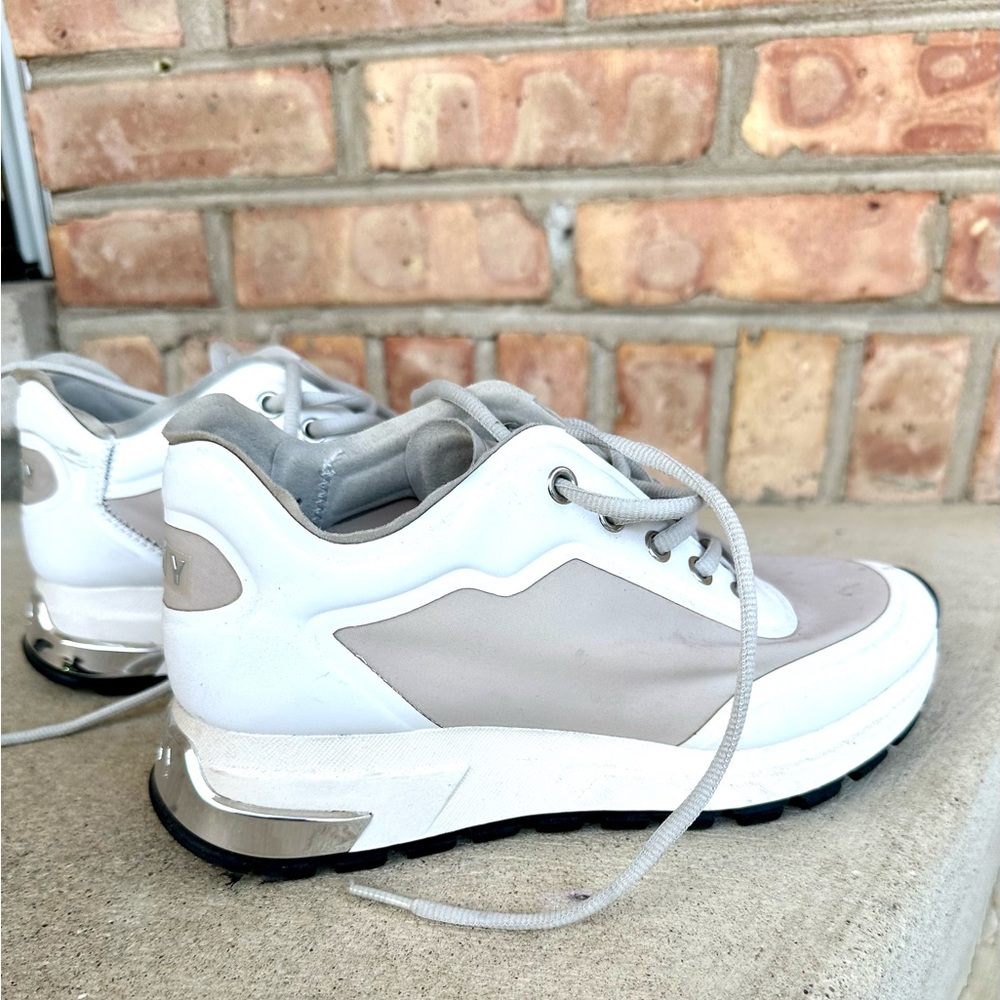 Brand new DKNY sneakers